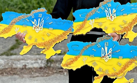 Захопливі вироби з епоксидної смоли – подарунок, що вразить