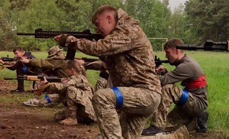 Вишкіл "Доброволець" імені Володимира Сальника об'єднав молодь і ветеранів на Звягельщині