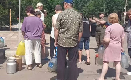 Майже 4 місяці без води: репортаж про життя мешканців Торецька