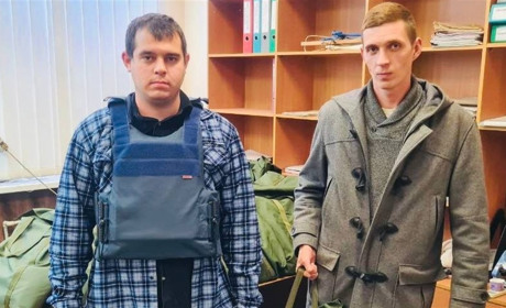Комунальники Покровська отримали захисне спорядження для роботи у прифронтовій зоні