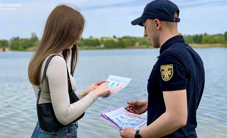 На Смілянщині рятувальники розповіли про безпечний відпочинок біля води