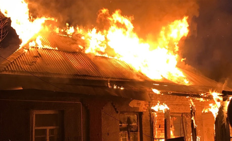 У селі Панікарча Кагарлицького району вогонь пошкодив будинок