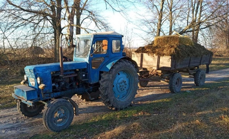 Нещасний випадок на Сарненщині: чоловік випав із трактора і загинув