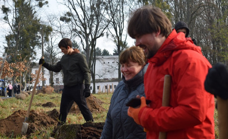 “Алея роздумів”: звягелянин втілив мрію п'ятирічної давнини