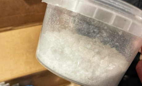 У Херсоні затримали подружжя наркоторгівців — у них вдома вилучили «товару» на 200 тисяч гривень