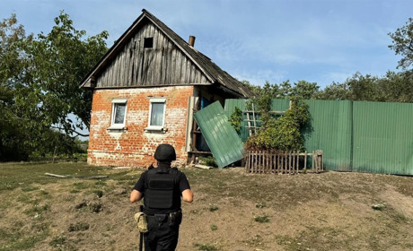 Окупанти наносять удари ракетами, дронами, використовують КАБ, РСЗВ. Четверо поранених на Сумщині