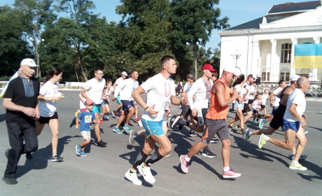 Семирічний хлопчик пробіг 3 км