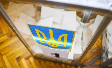 У ЦВК зареєстрували ще трьох кандидатів у нардепи по виборчому округу № 113 з центром у Сватовому