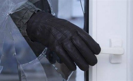 У Ніжині серед ночі пограбували кіоск