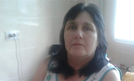 Сватівчанці Олені Лабінській потрібна допомога. Її син збирає гроші на операцію