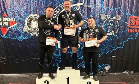 Атлети Луганщини здобули три медалі на чемпіонаті України з богатирського багатоборства