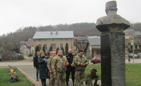 У Чорткові пошанували пам'ять генерал-майора Сергія Кульчицького (+ фото)