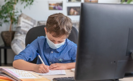 Порожні школи без останніх дзвоників та випускних: як у Сватовому працює восьма школа на карантині