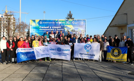 «Код витривалості»: у Нетішині відбувся благодійний тріатлон