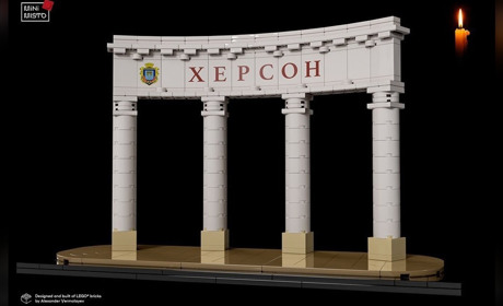 Наслідки «руского міра»: пошкоджені війною пам’ятки Херсонщини у 3D-моделі з LEGO (ФОТО)
