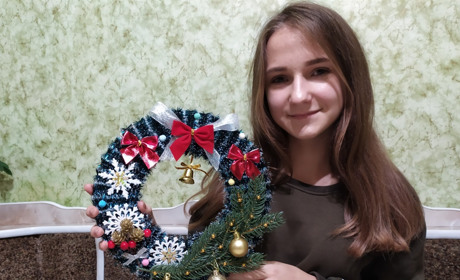 Майстер–клас з виготовлення  різдвяного віночка до Нового року