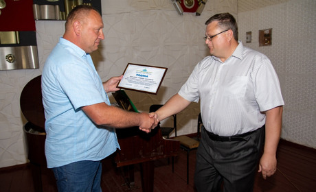 Депутати «Нашого краю» привітали медичних працівників Білопільщини із професійним святом