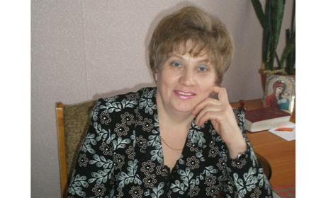 Віра, яка завжди живе з надією і дарує любов