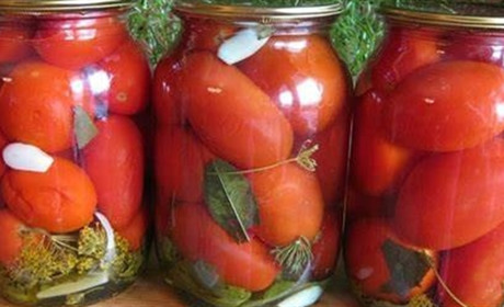 Сезон закруток в окупації: як жителі готуються до зими