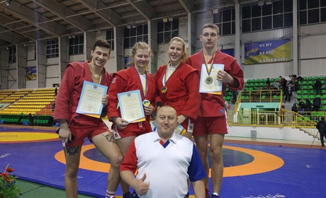 Самбістка зі Сватового стала першою у молодіжному чемпіонаті України зі спортивного і бойового самбо