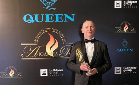 Генеральний директор "Карпатнафтохіму" Іван Підсадюк отримав звання "Людина року-2020"