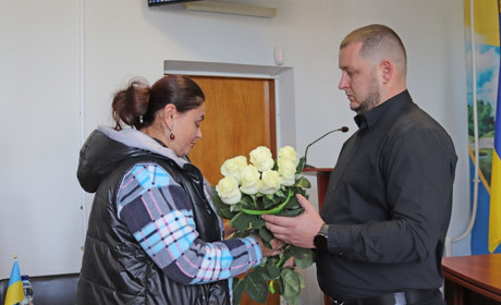 Матері Героя Валентині Скрипник вручили нагороду за відвагу сина Андрія, який загинув за Україну