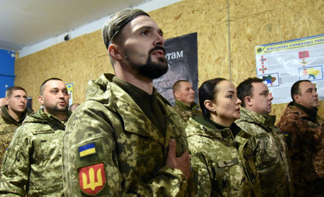 Близько двох десятків військовослужбовців бригади отримали квартири