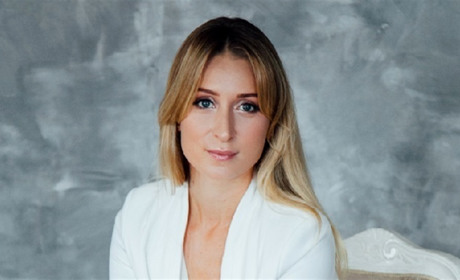 Катя из Мелитополя мечтает победить в международном конкурсе, где однажды победила Камалия