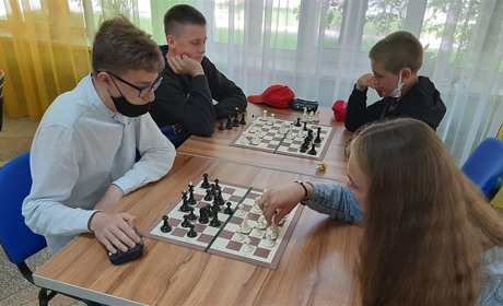 У Вараші провели дитячий турнір із шахів
