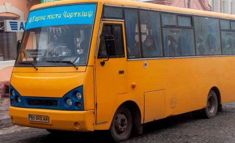 На День всіх святих у Чорткові курсуватиме додатковий транспорт до Ягільницького цвинтаря