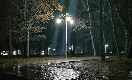 Працюватиме до початку комендантської години. У Гадячі частково відновлять вуличне освітлення