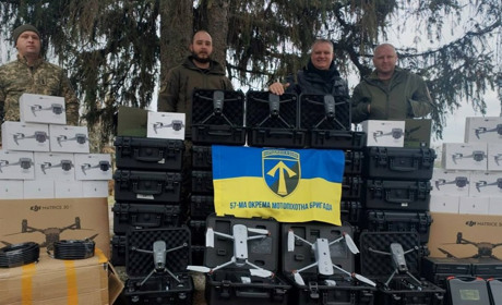 Новокаховська МВА допомогла бійцям 57-ої бригади придбати БПЛА