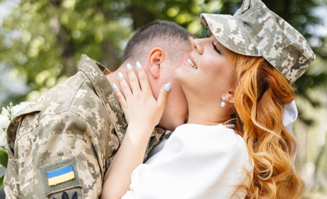 Кохання, сім’я, війна: як зберегти стосунки на відстані