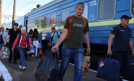 Куди звертатися жителям громад Глухівщини щодо питань про евакуацію. Номери телефонів