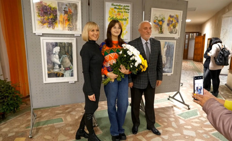 У Шосткинській дитячій школі мистецтв відкрилась незвична персональна виставка