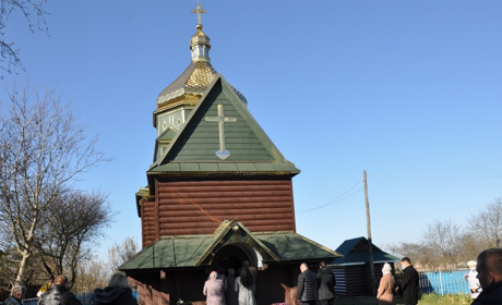 У Дубівці, що на Чортківщині, освятили відреставрований храм, в якому читав «Псалтир» Іван Франко