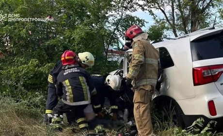 Біля П'ятихаток сталася смертельна ДТП: загинули двоє водіїв, постраждали двоє дітей