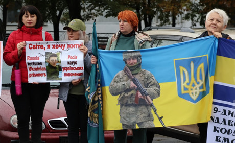Голос полонених: мирна акція в Южноукраїнську на підтримку героїв. Фото