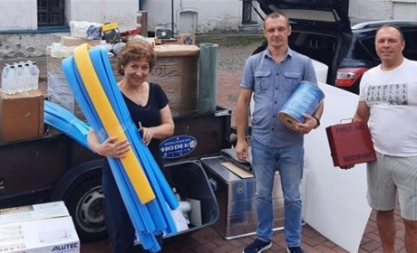 У музей прикордонного Глухова передали генератор та обладнання для збереження експонатів