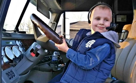 З якого віку можна керувати транспортними засобами