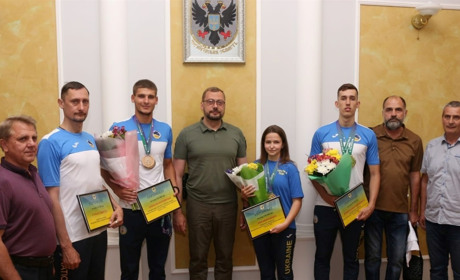 Чернігівські чемпіони 24-х Дефлімпійських ігор та їх тренери отримають грошову винагороду