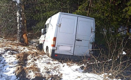 Врізався у дерево: поблизу села Великі Цепцевичі загинув водій
