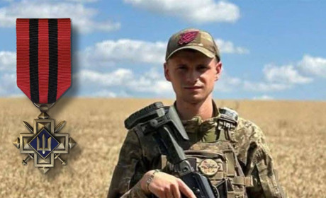 21-річного військового із Сарненського району відзначили «Золотим хрестом»