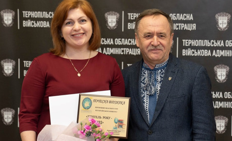 Учителька Чортківського ліцею № 1 Тетяна Гриндула стала учителем року на Тернопіллі