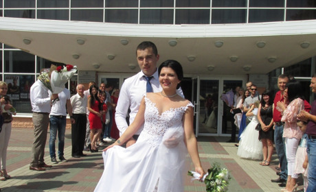 Когда Меган Маркл вышла замуж за принца Гарри, мелитополец Евгений взял в жены принцессу Яну