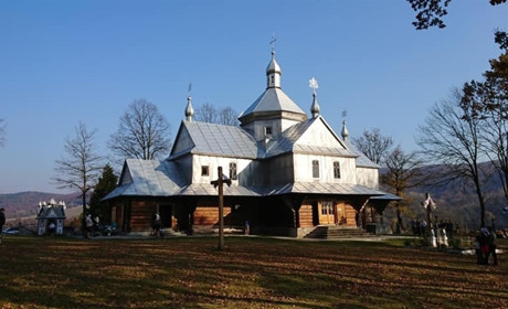 У селі на Прикарпатті є місця для проживання переселенців з Луганщини. Куди звертатися