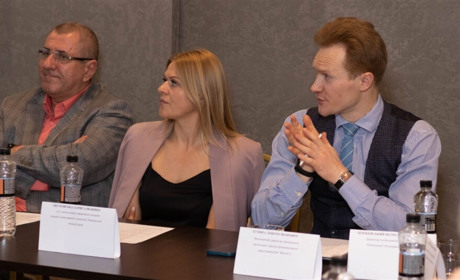 Стань на варті свого серця: у Рівному тему серцево-судинних захворювань обговорили за круглим столом