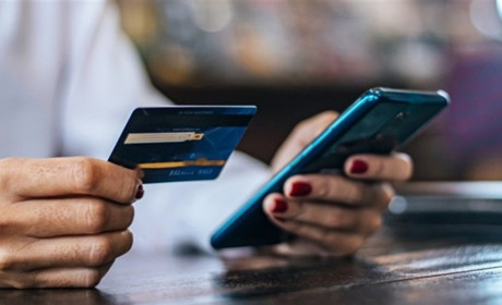 Шахраї «з банку» ошукали жительок Шепетівщини на 56 тисяч гривень