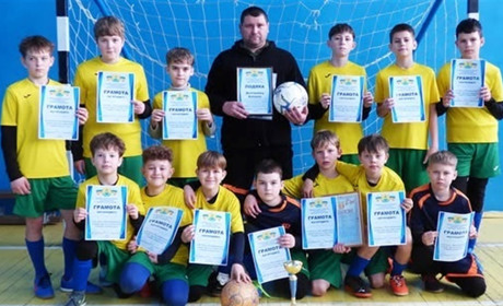 Юні футзалісти Старокостянтинівської ДЮСШ вибороли срібло у Чуднові