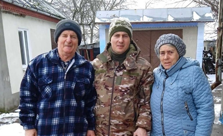 “Пішов на війну заради майбутнього дітей”: історія бійця з Павлівки, який на фронті втратив ногу